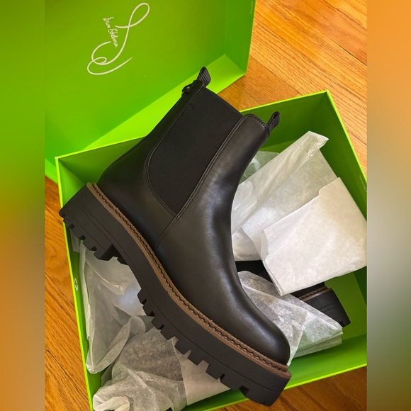 Worn Once! Sam Edelman Laguna Chelsea Boot 7.5 - Picture 5 of 7